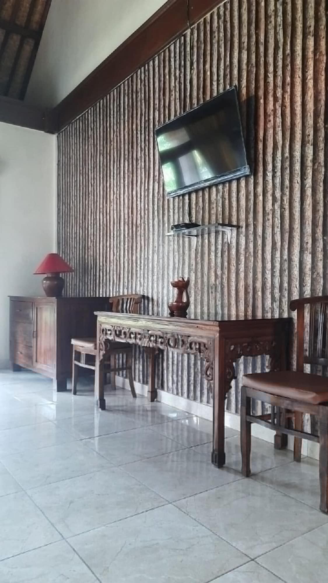 Wisma tamu Pande Permai 3*